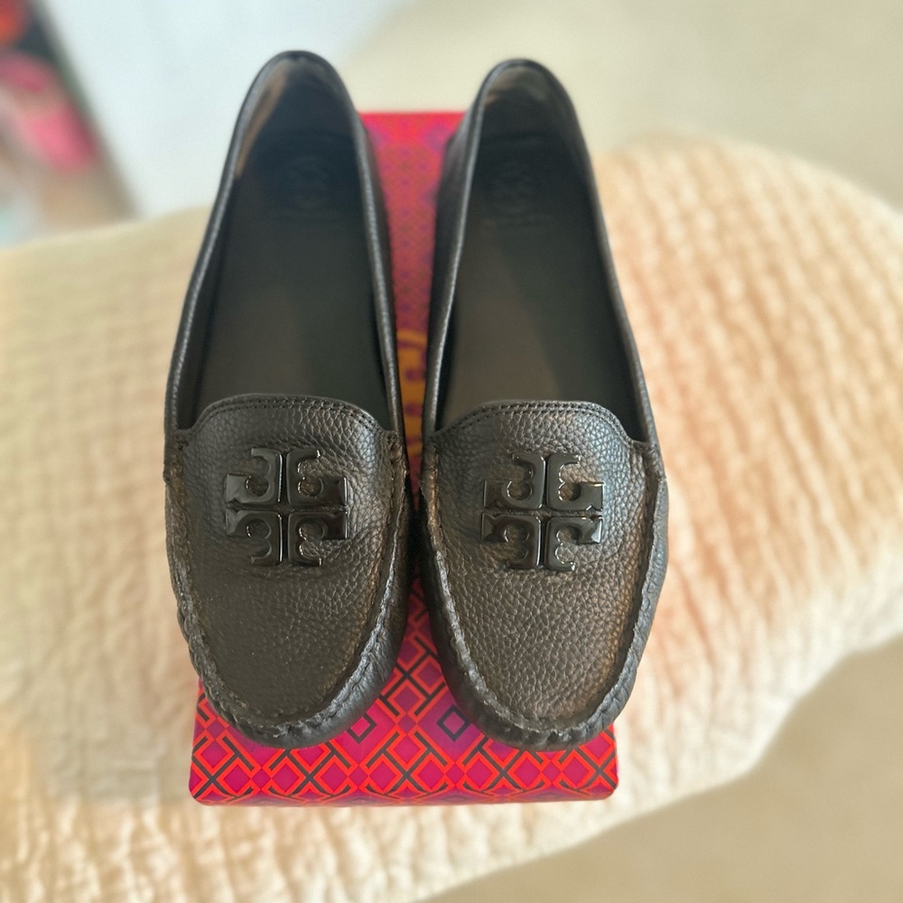 Tory Burch Black Lowell 2 Driver-Tumbled Leather flats